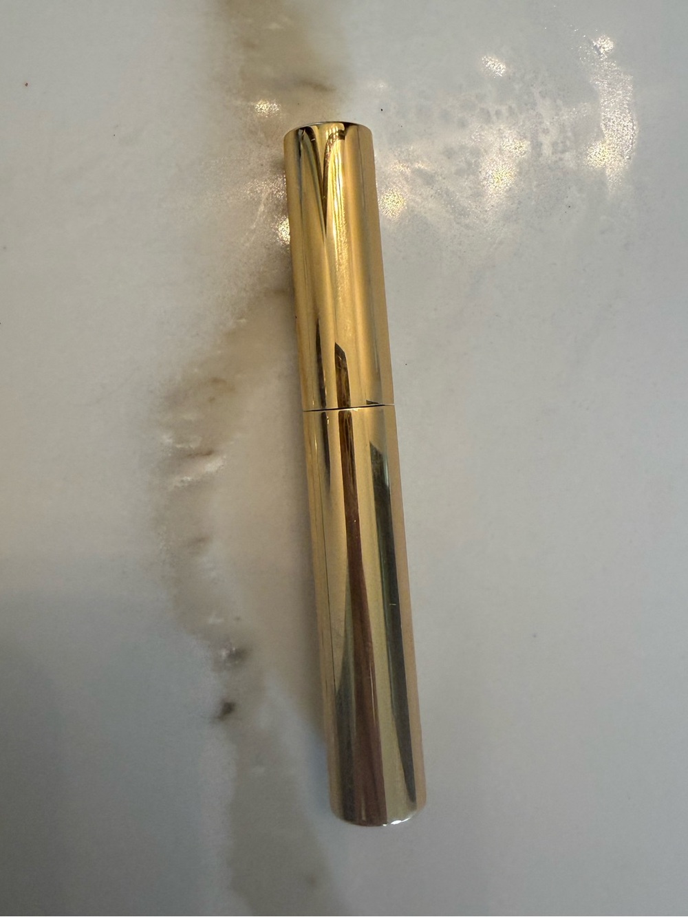 Merit Brow 1980 VOLUMIZING POMADE